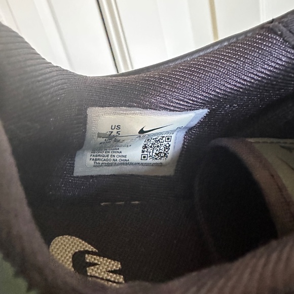 NIKE Air Force 1 Low LV8 Black Iridescent - Picture 8 of 8